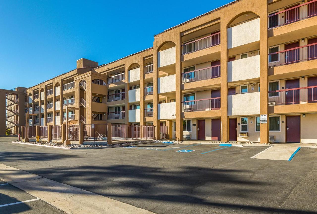 Days By Wyndham Chula Vista-san Diego Chula Vista
